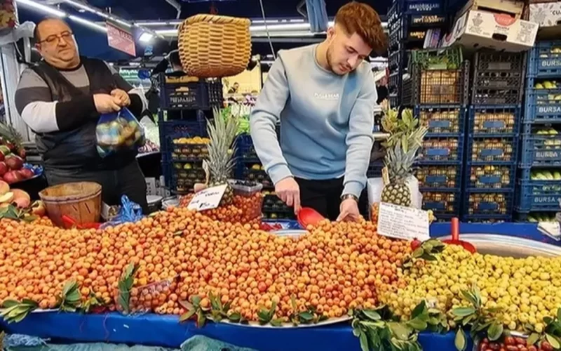 Bursa’da pazar alışverişi lüks oldu